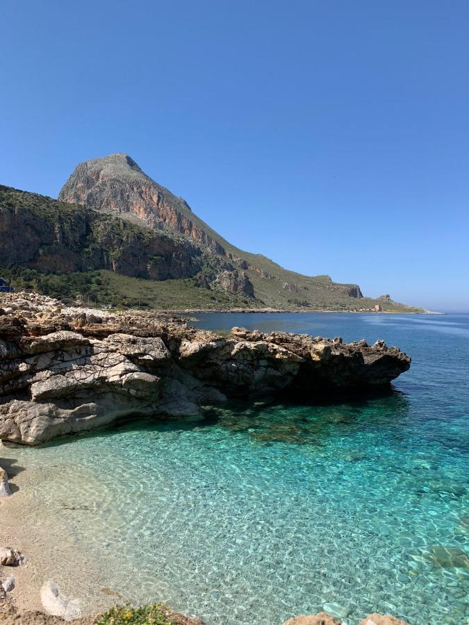 Casa Vacanza Tra Cielo E Mare Кустоначи Экстерьер фото