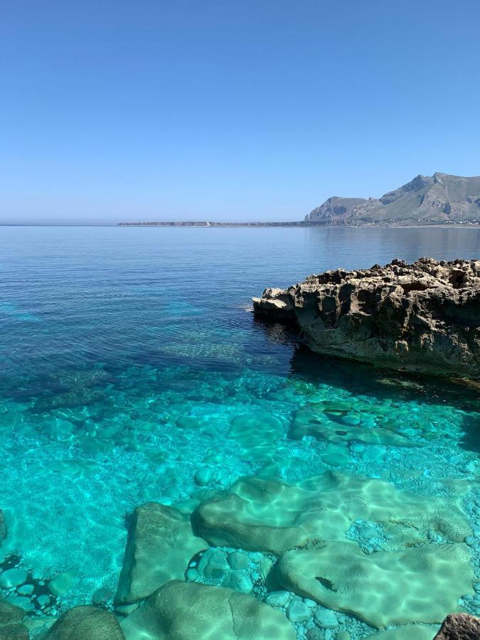 Casa Vacanza Tra Cielo E Mare Кустоначи Экстерьер фото